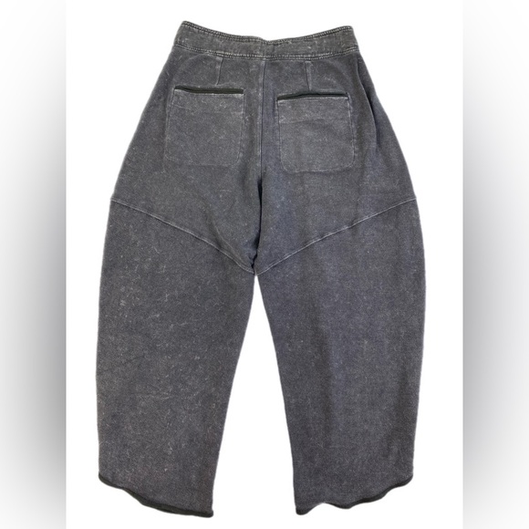 Free People Timko Pants  Black  Medium  EUC - Picture 9 of 16